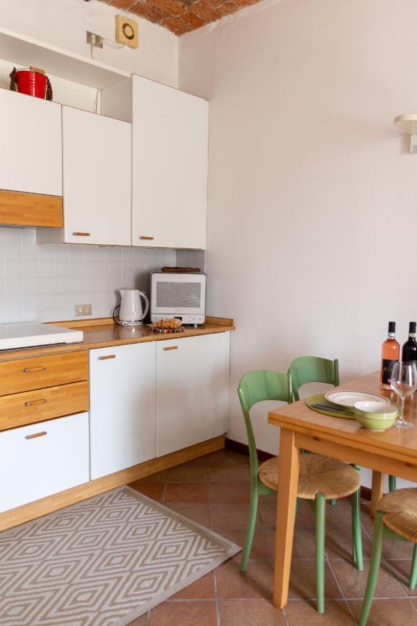 Apart-Agriturismo "La Colomba" Nizza Monferrato Eksteriør bilde