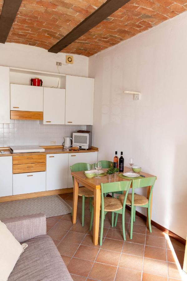 Apart-Agriturismo "La Colomba" Nizza Monferrato Eksteriør bilde