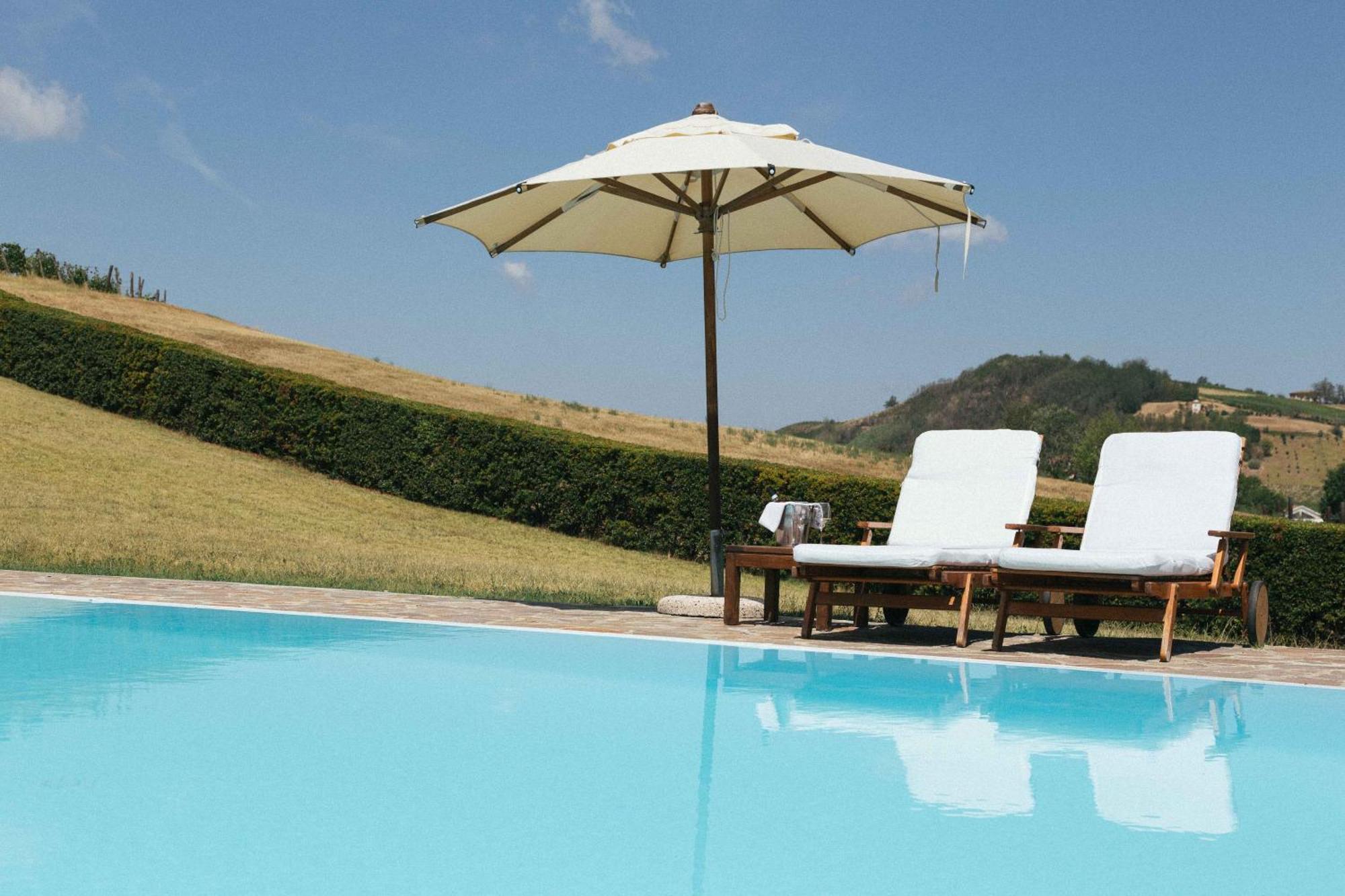Apart-Agriturismo "La Colomba" Nizza Monferrato Eksteriør bilde